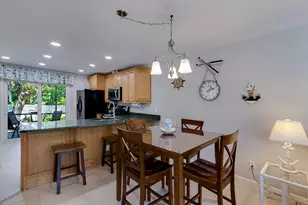 731 W Elkcam Cir, Marco Island, FL 34145 - Photo 6