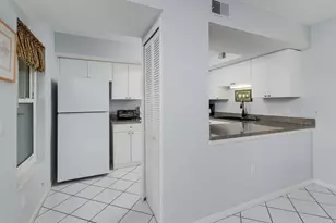 138 Clyburn Way W, Marco Island, FL 34145 - Photo 6