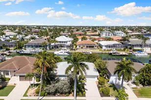 751 Orchid Ct, Marco Island, FL 34145 - Photo 32