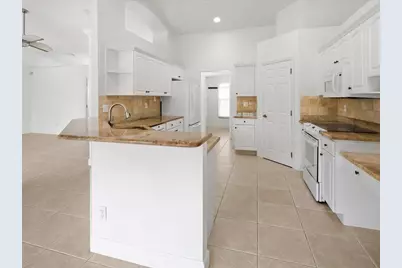1345 Whiteheart Avenue, Marco Island, FL 34145 - Photo 10