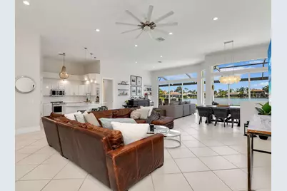 419 Spinnaker Drive, Marco Island, FL 34145 - Photo 8