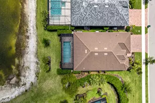 6787 Pennyroyal Dr, Naples, FL 34114 - Photo 40