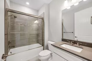 6787 Pennyroyal Dr, Naples, FL 34114 - Photo 20