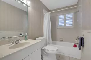 731 W Elkcam Cir, Marco Island, FL 34145 - Photo 26