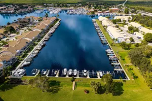 285 Cays Dr, Naples, FL 34114 - Photo 36