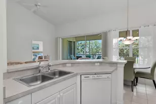 285 Cays Dr, Naples, FL 34114 - Photo 16
