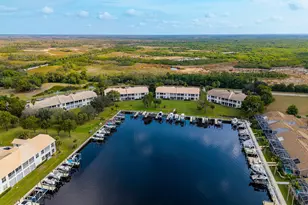 285 Cays Dr, Naples, FL 34114 - Photo 40