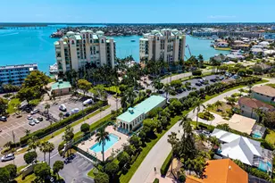 1081 Bald Eagle Dr, Marco Island, FL 34145 - Photo 14