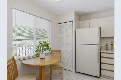 5904 Cranbrook Way #J204, Naples, FL 34112 - Photo 12