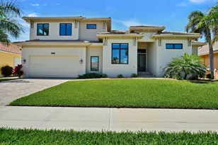 1065 Cottonwood Ct, Marco Island, FL 34145 - Photo 4