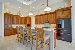 1065 Cottonwood Ct, Marco Island, FL 34145 - Photo 12