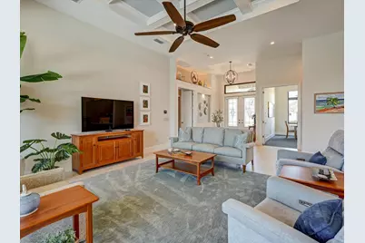 1065 Cottonwood Court, Marco Island, FL 34145 - Photo 10