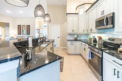 920 Montego Court, Marco Island, FL 34145 - Photo 6