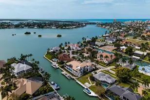 535 Alameda Ct, Marco Island, FL 34145 - Photo 2