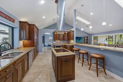 3731 5th Avenue NW, Naples, FL 34120 - Photo 8