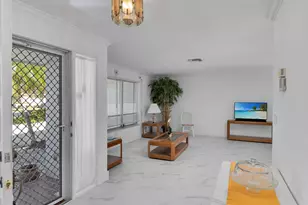 178 Torrey Pines Point, Naples, FL 34113 - Photo 6