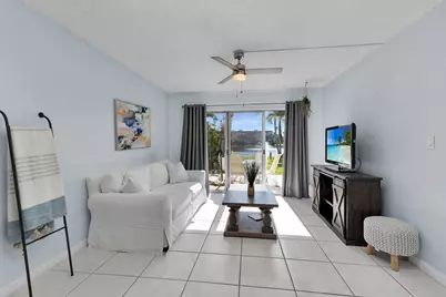 1000 Manatee Road #105, Naples, FL 34114 - Photo 4