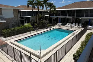 330 Kon Tiki Dr, Naples, FL 34113 - Photo 14