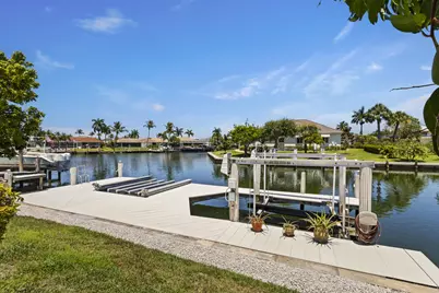 1084 Whiteheart Court, Marco Island, FL 34145 - Photo 4