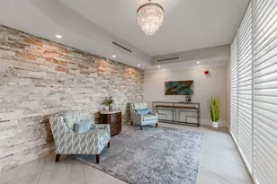 220 Seaview Ct, Marco Island, FL 34145 - Photo 28