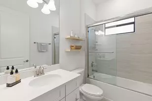 3135 Heather Glen Ct, Naples, FL 34114 - Photo 24