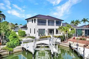 701 Plantation Ct, Marco Island, FL 34145 - Photo 44