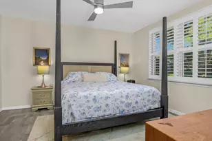 14867 Edgewater Cir, Naples, FL 34114 - Photo 12