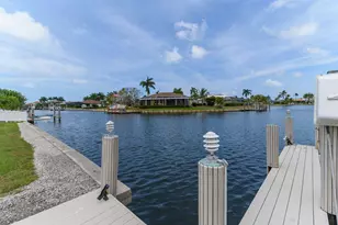 98 Gulfport Ct, Marco Island, FL 34145 - Photo 26