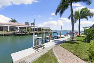 1784 Wavecrest Ct, Marco Island, FL 34145 - Photo 34