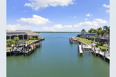 1784 Wavecrest Court, Marco Island, FL 34145 - Photo 40