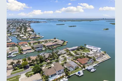 1784 Wavecrest Court, Marco Island, FL 34145 - Photo 44
