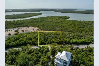 822 Whiskey Creek Drive #HORR'S ISLAND AKA KE, Marco Island, FL 34145 - Photo 2