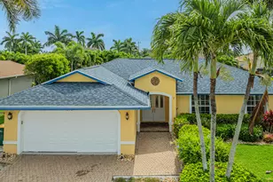 139 Balfour Dr, Marco Island, FL 34145 - Photo 2