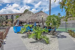 995 Anglers, Marco Island, FL 34145 - Photo 4