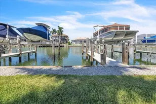 848 Collier Ct, Marco Island, FL 34145 - Photo 36