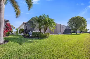 14815 Edgewater Cir, Naples, FL 34114 - Photo 26