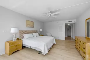 4051 Gulf Shore Blvd N, Naples, FL 34103 - Photo 18