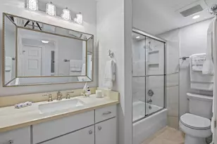 4051 Gulf Shore Blvd N, Naples, FL 34103 - Photo 24