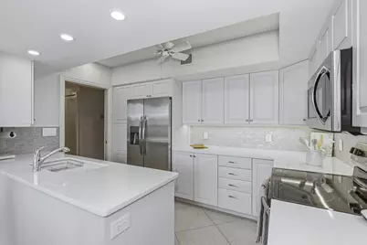 4051 Gulf Shore Boulevard N #300, Naples, FL 34103 - Photo 12