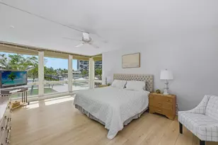 4051 Gulf Shore Blvd N, Naples, FL 34103 - Photo 16