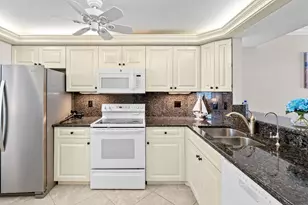 320 Seaview Ct, Marco Island, FL 34145 - Photo 8