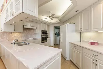 220 S Collier S #1005, Marco Island, FL 34145 - Photo 6