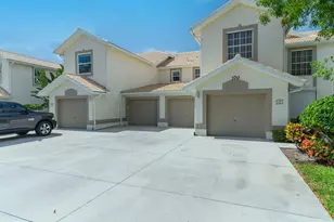 370 Stella Maris Dr N, Naples, FL 34114 - Photo 2