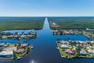 370 Stella Maris Dr N, Naples, FL 34114 - Photo 36