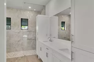 60 Tahiti Rd, Marco Island, FL 34145 - Photo 20