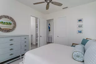 1017 Admiralty Ct, Marco Island, FL 34145 - Photo 20