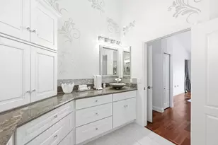 275 Cays Dr, Naples, FL 34114 - Photo 32