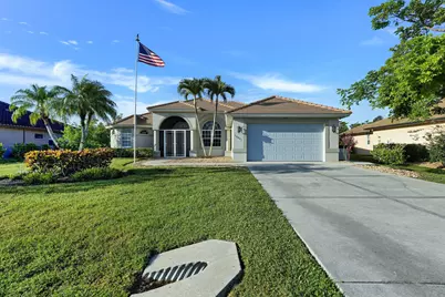 18421 Royal Hammock Boulevard, Naples, FL 34114 - Photo 2