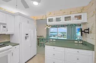 60 W Pelican, Naples, FL 34113 - Photo 10