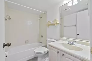 1208 Commonwealth Cir, Naples, FL 34116 - Photo 30